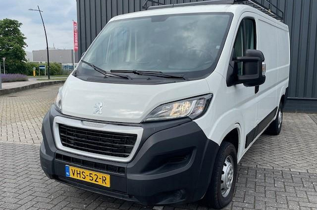 Peugeot Boxer 330 2.2 BlueHDi 140 L2H1 Premium EURO 6